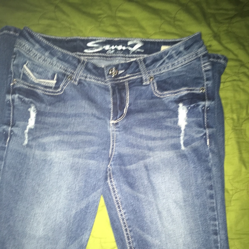 Slim Boots cut Jeans By: Seven7